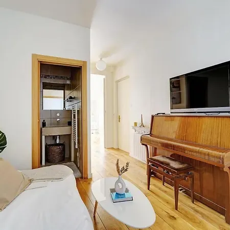 Apartment Cosy - Eiffel Tower